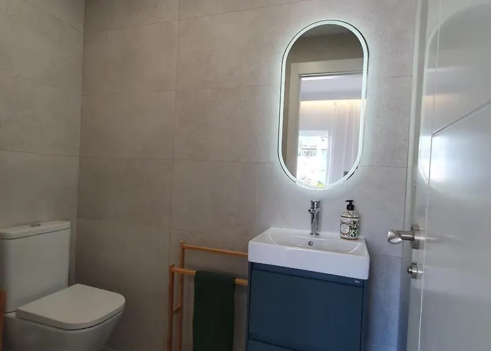 Costalita Seaview Apartment Estepona